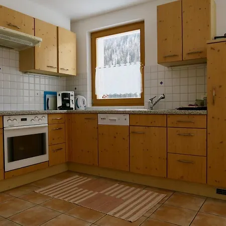 Mezpra Apartment *